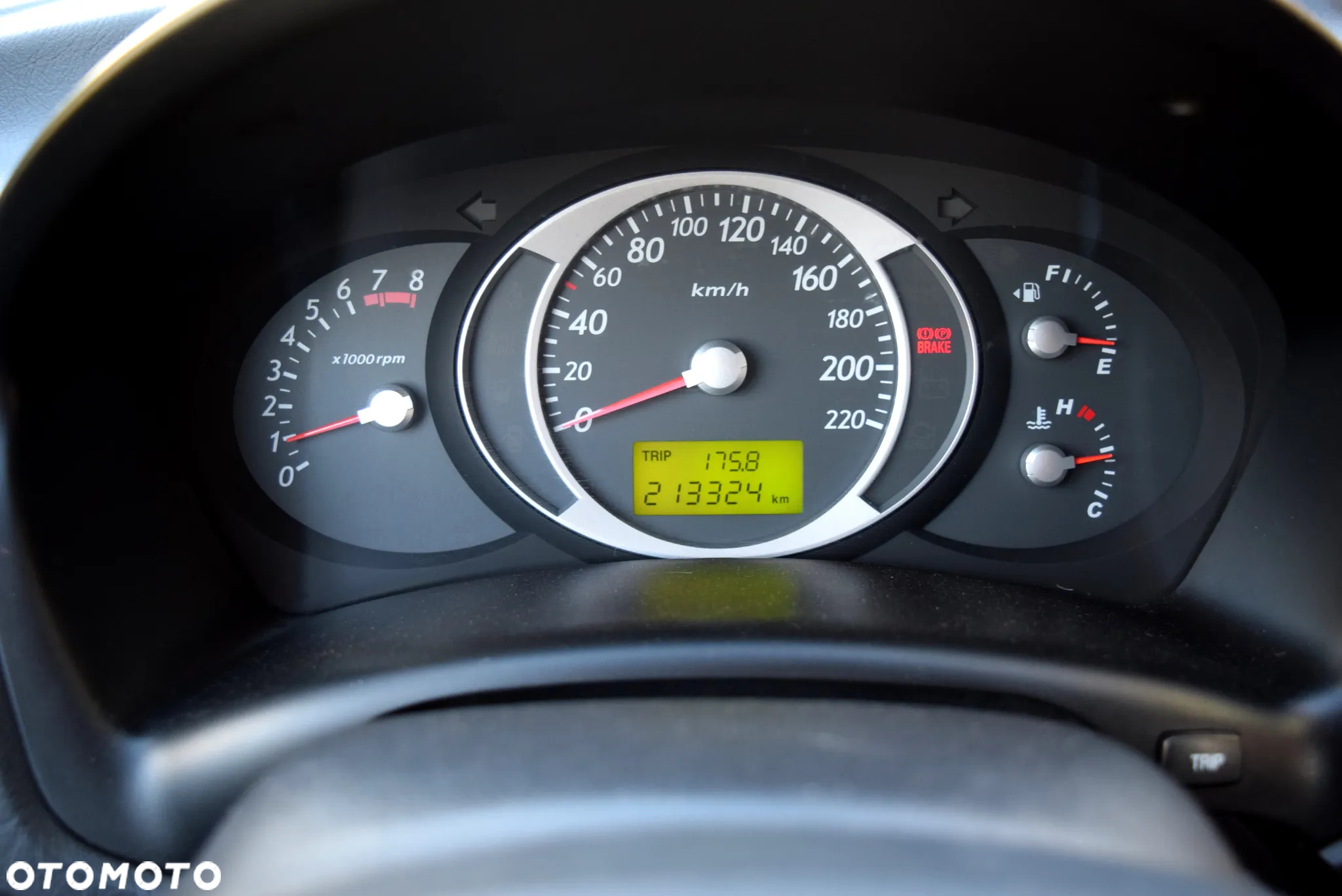 Hyundai Tucson 2.0 Comfort 2WD - 19