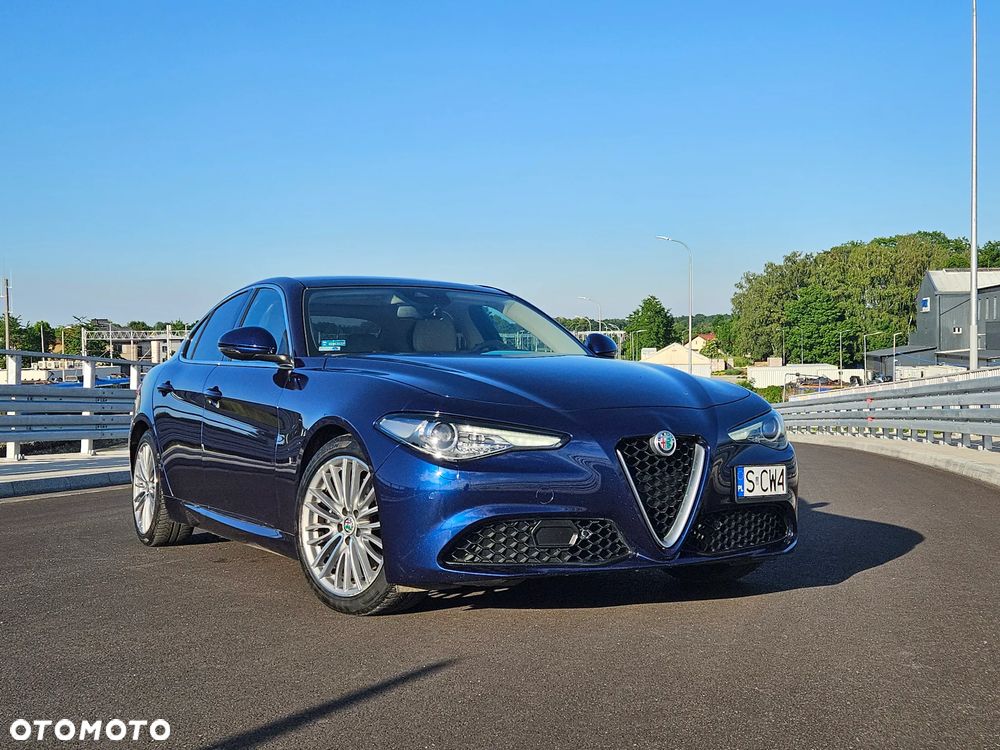 Alfa Romeo Giulia 2.0 Turbo 16V AT8 Veloce Ti - 2