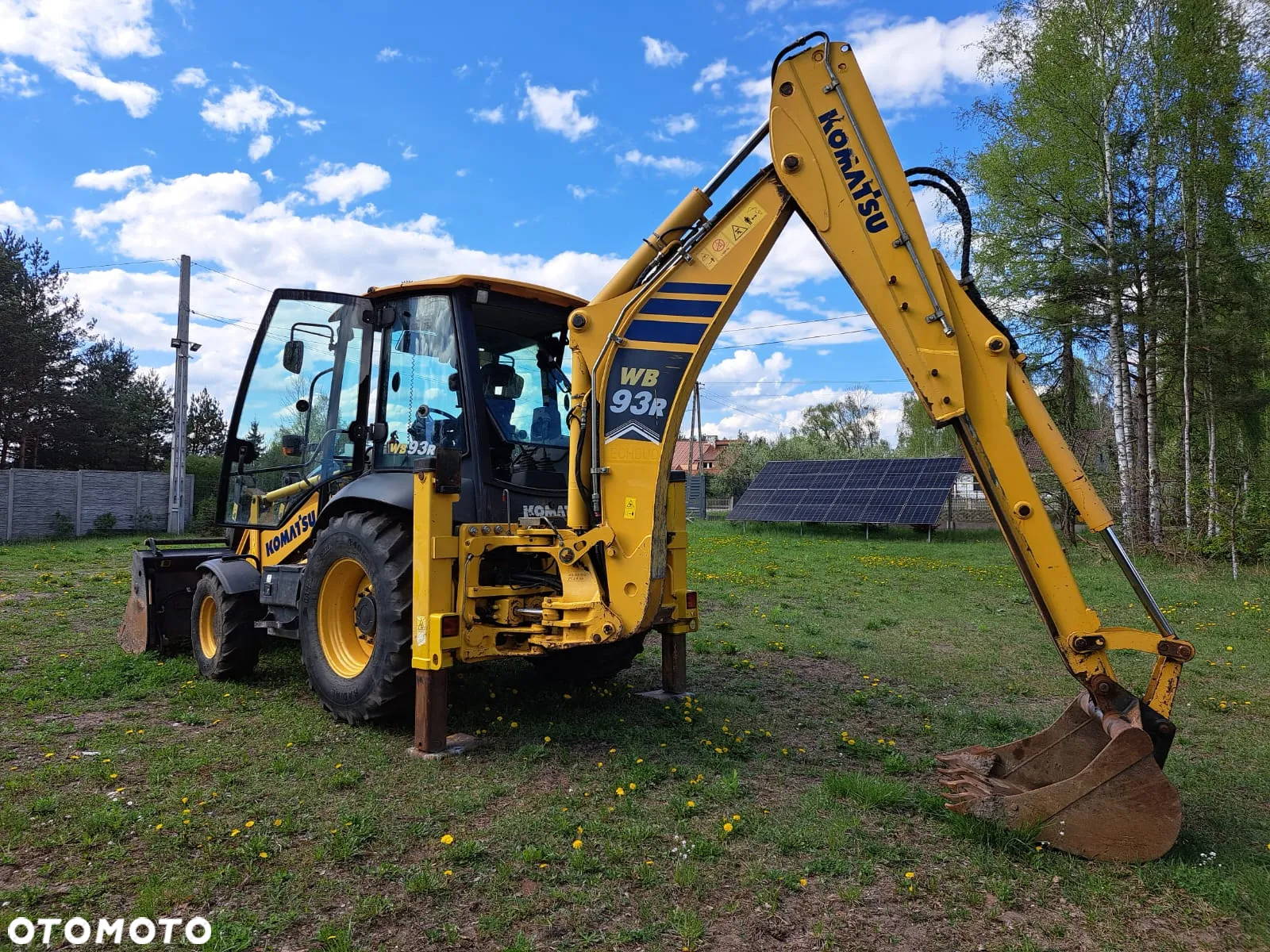 Komatsu WB 93R - 7