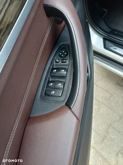 BMW X1 - 28