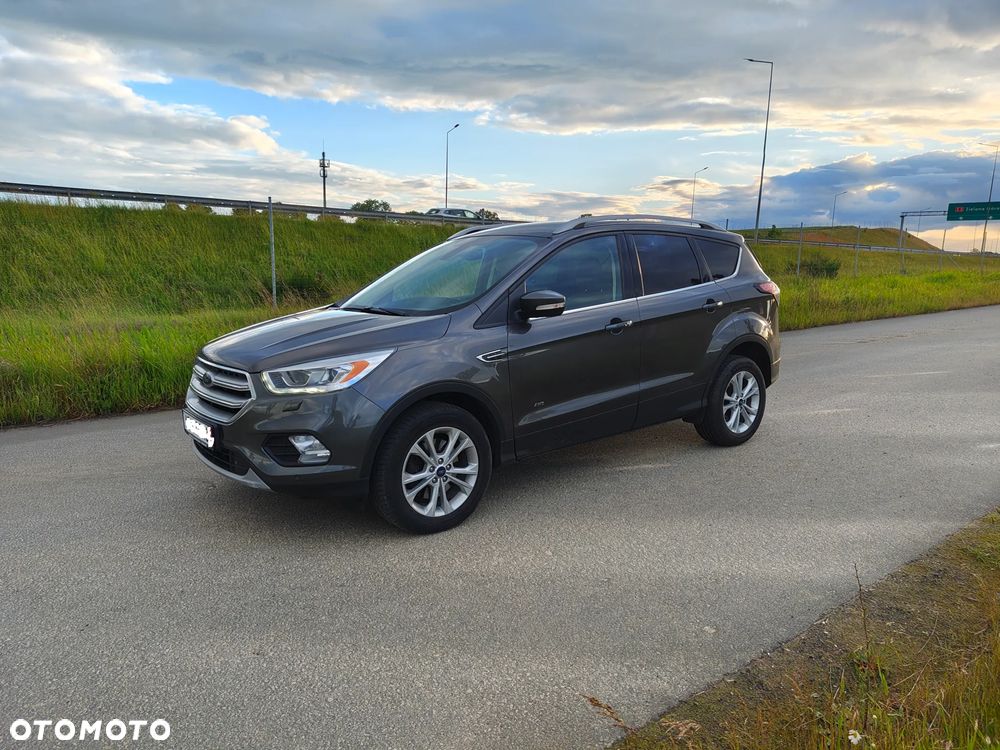 Ford Kuga 2.0 TDCi 4x4 Titanium - 3