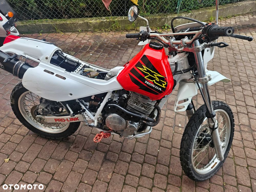 Honda GL - 24