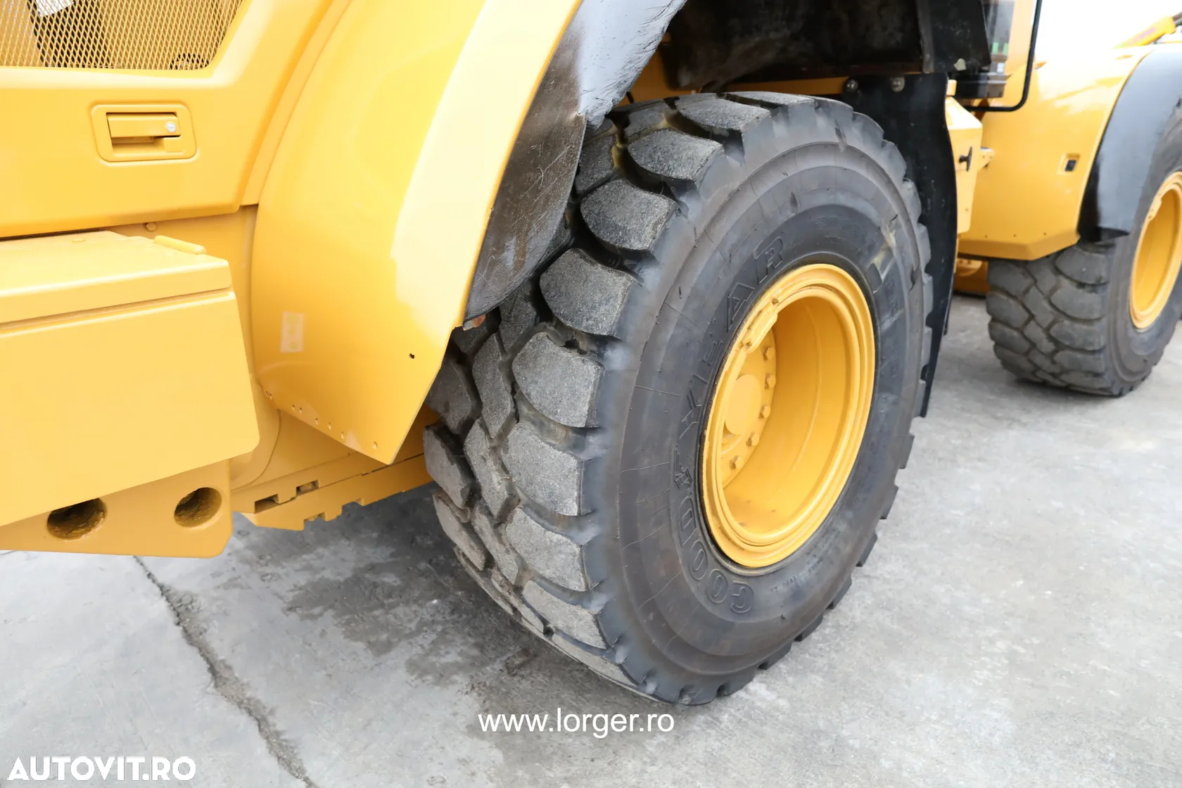 Cat 938 M - 13