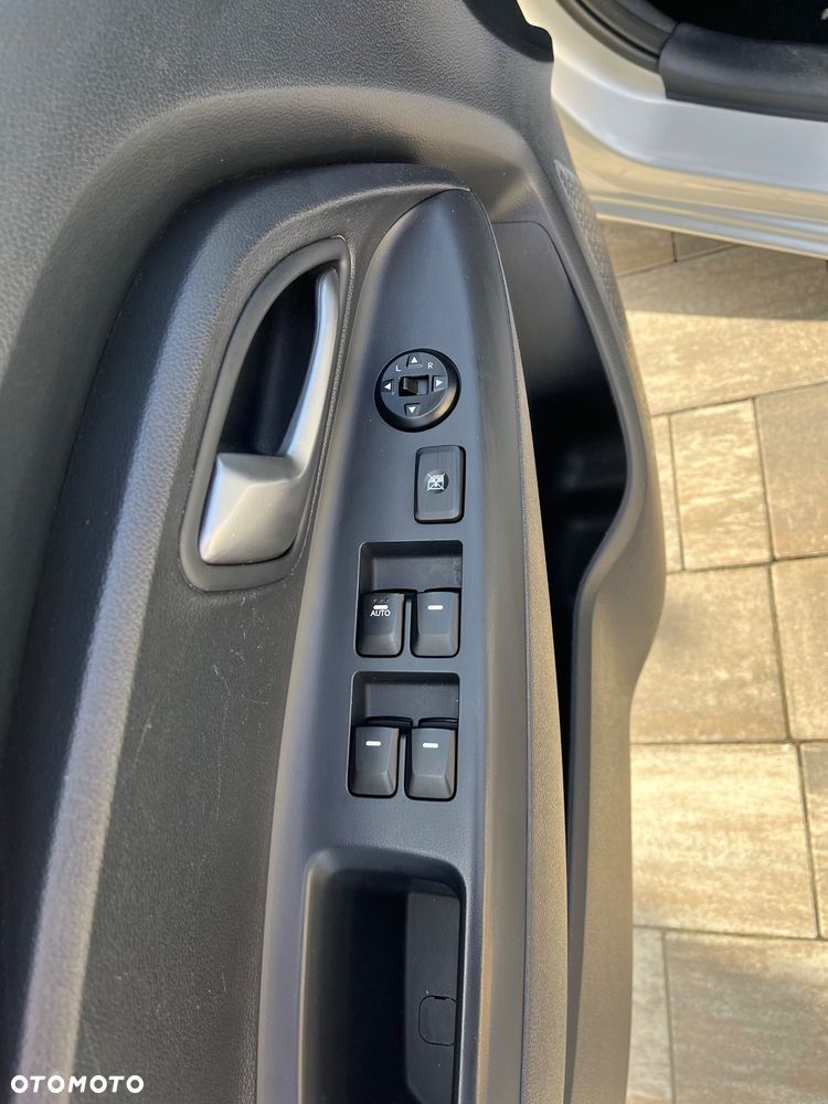 Kia Rio 1.2 Edition 7 - 16