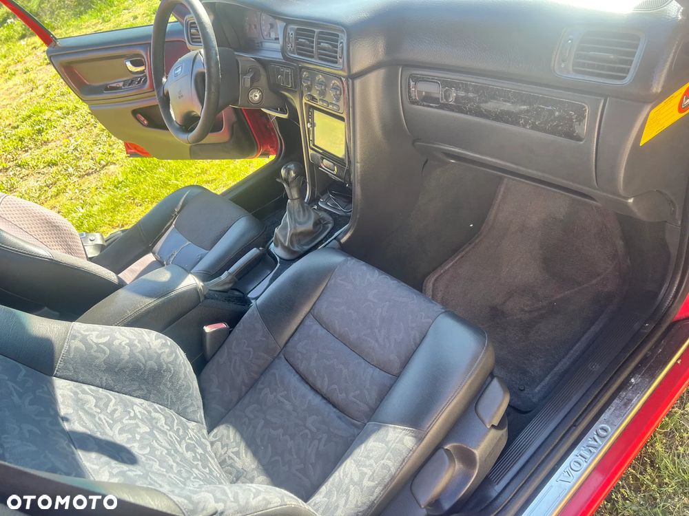 Volvo V70 2.4 T - 12