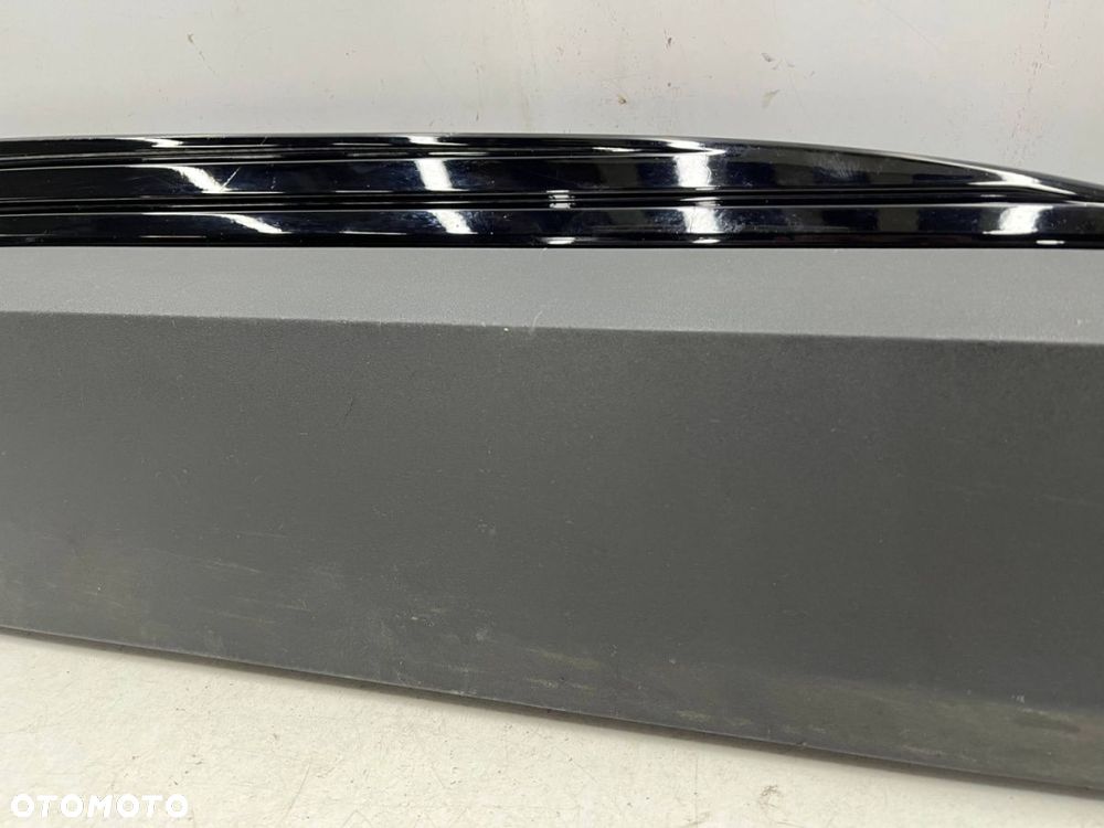 Listwa Audi Q8 e-tron Q8 e-tron Sportback 18r.- PRAWA przednia dolna nakładka drzwi prawy przód - 9