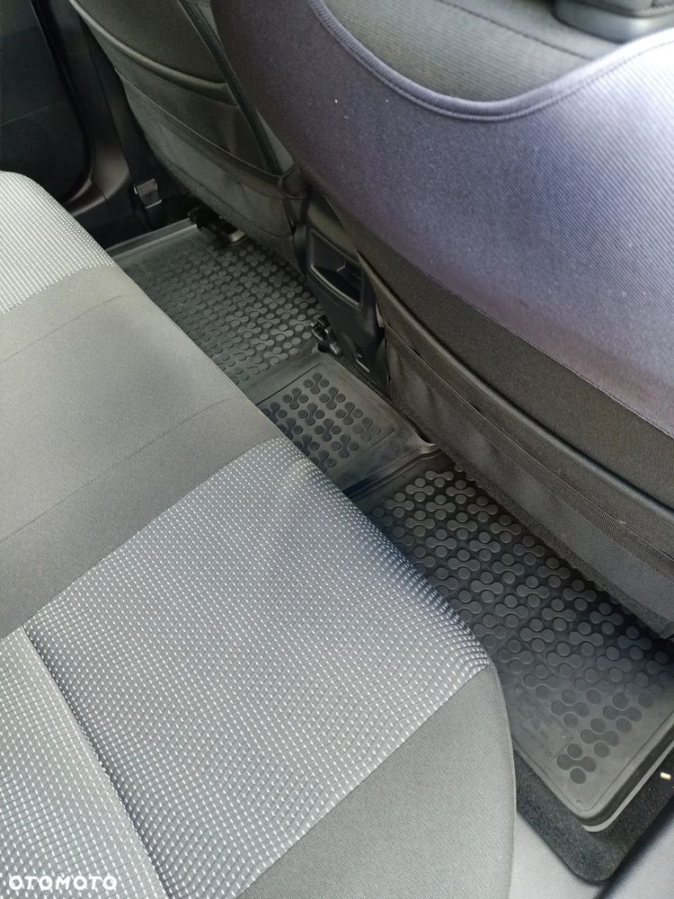 Toyota Auris 1.33 Dual-VVT-i START Edition - 5