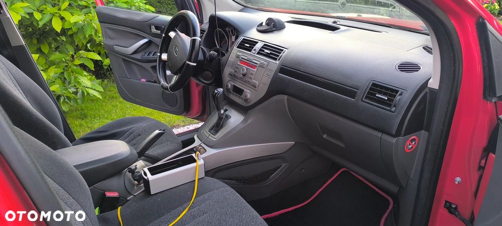 Ford Kuga 2.0 TDCi 4x4 Trend - 3