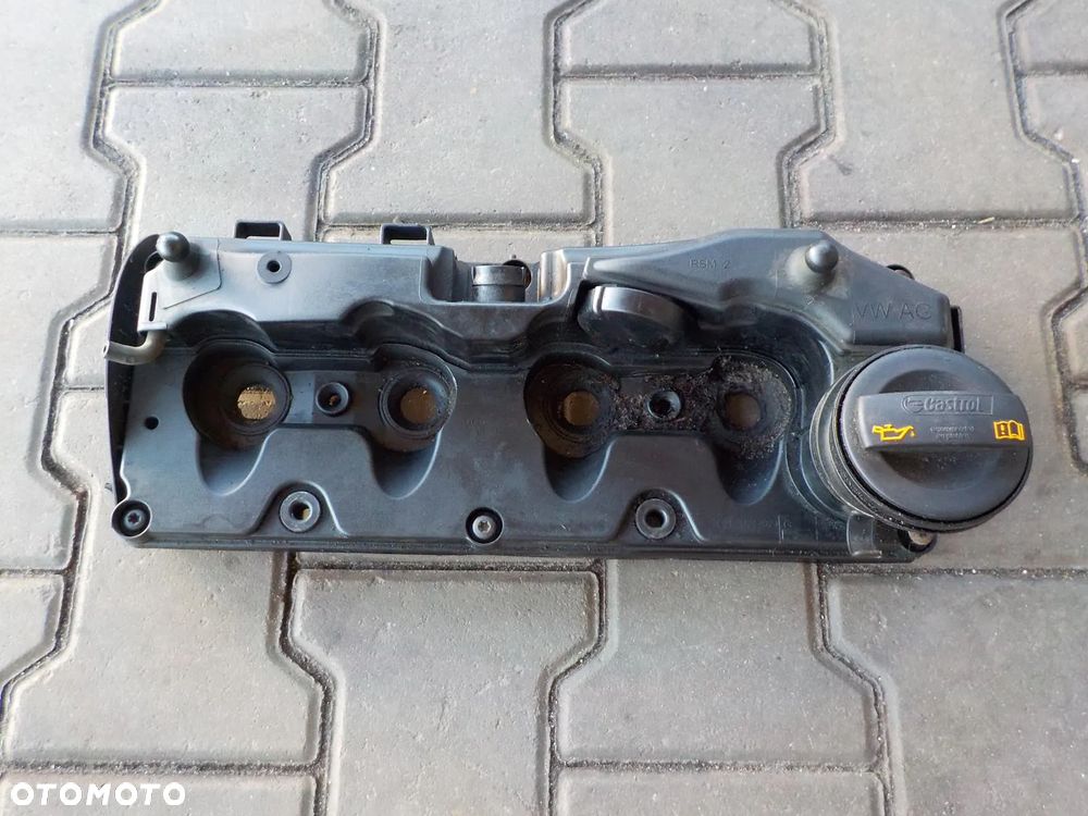VW T5 2.0 TDI POKRYWA ZAWORÓW DEKIEL GŁOWICY 03L103469G - 2