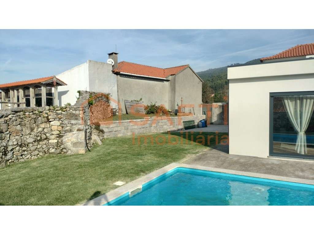 Moradia T3 com Piscina - Grande imagem: 4/27