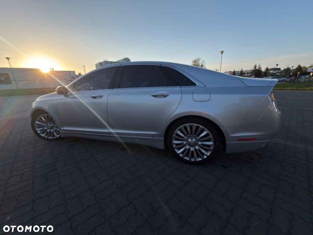 Lincoln MKZ - 14