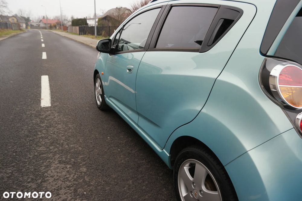 Chevrolet Spark 1.2 LT - 11