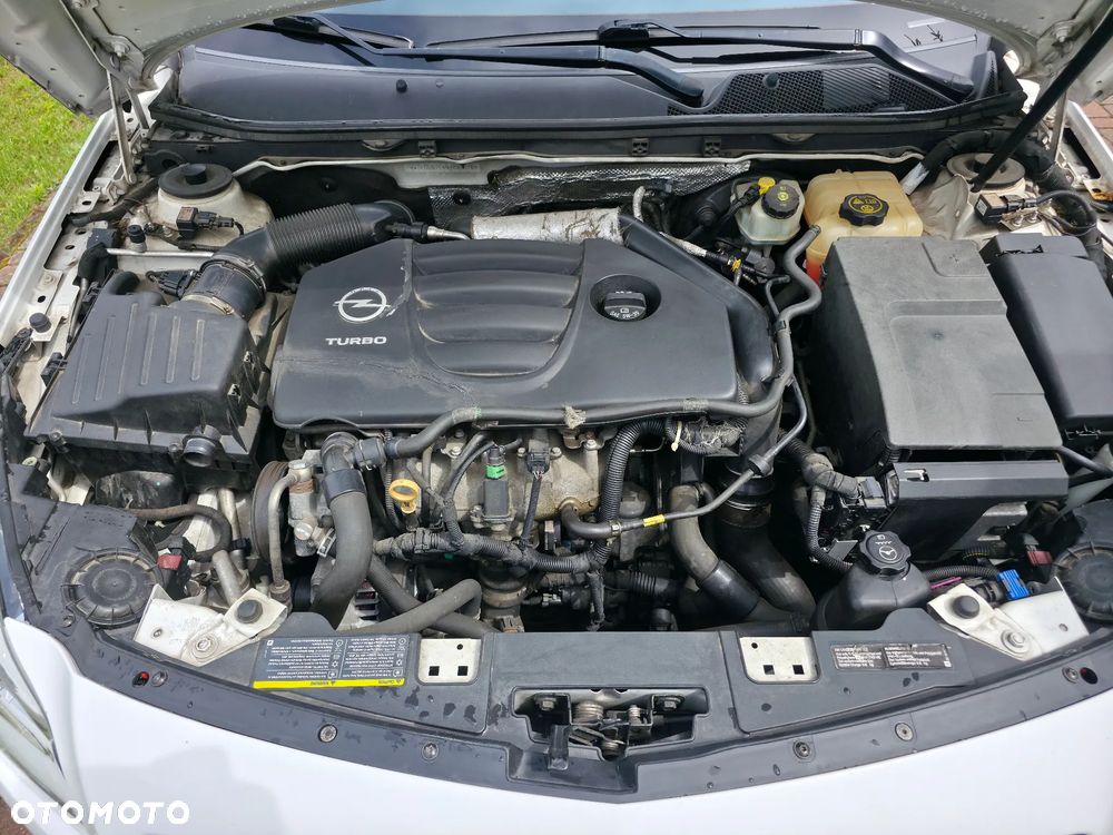 Opel Insignia 2.0 T Sport 4x4 - 24