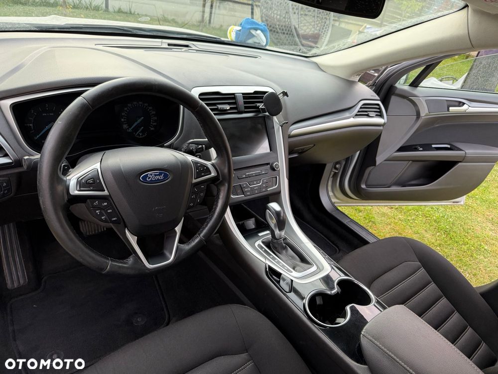 Ford Mondeo 2.0 TDCi Ambiente PowerShift - 8