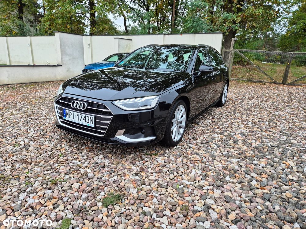 Audi A4 - 1