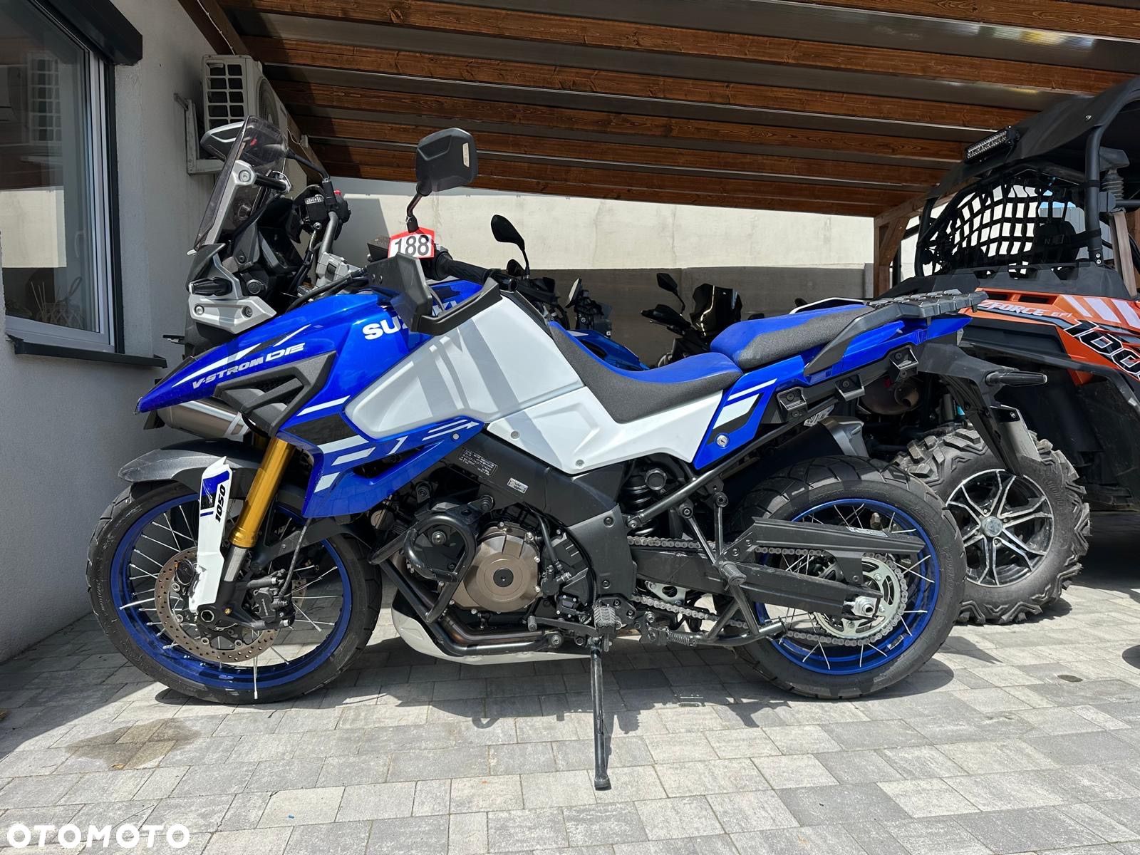 Suzuki DL - 1