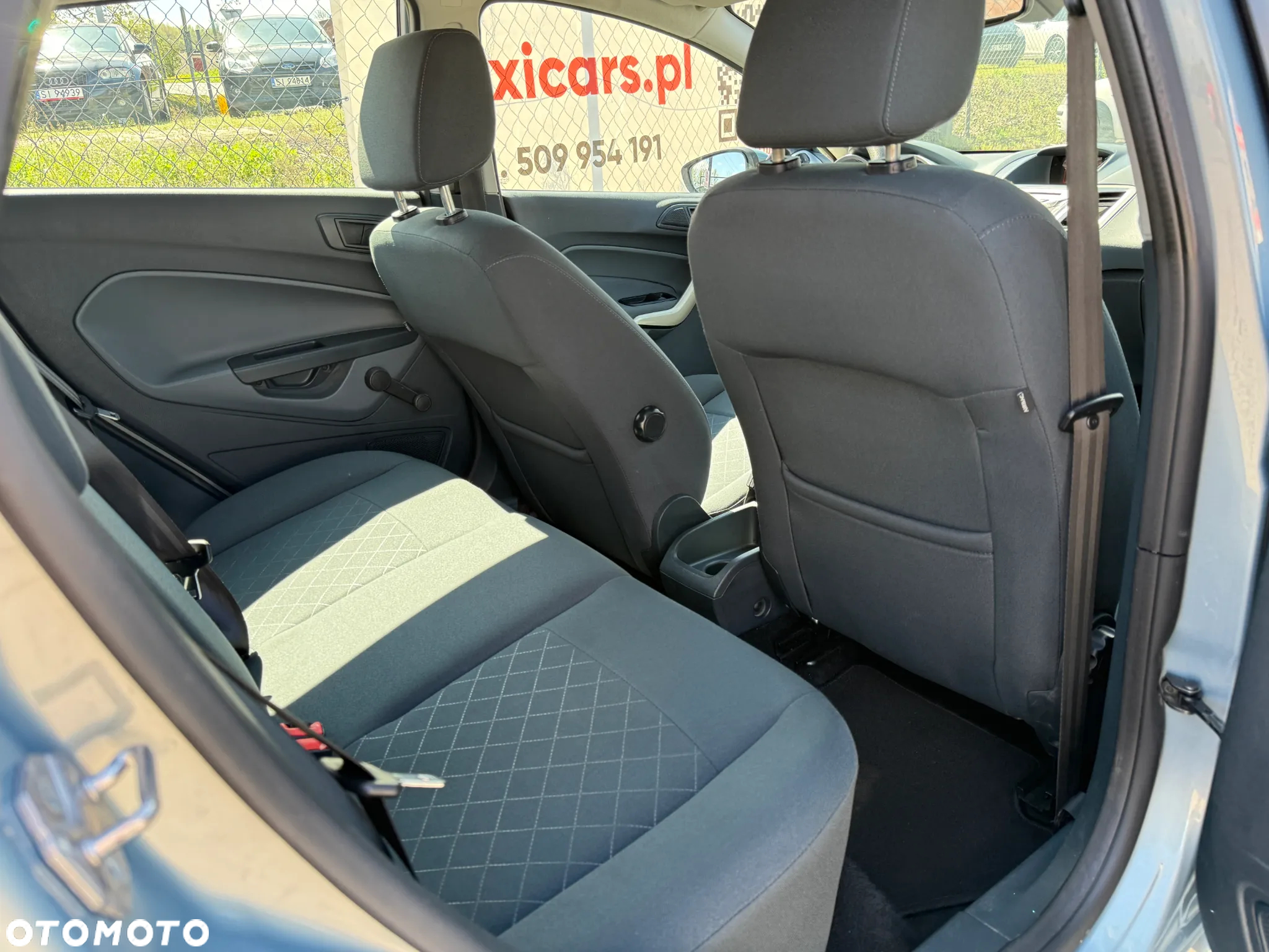 Ford Fiesta 1.25 Ghia - 7