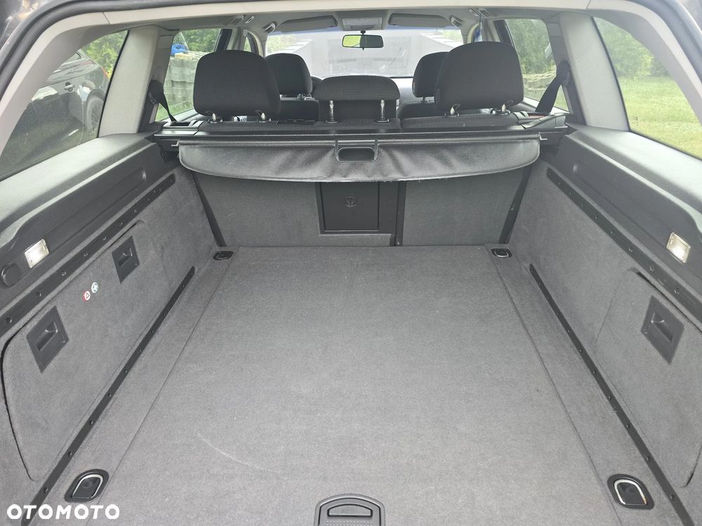 Opel Vectra 1.9 CDTI Comfort ActiveSelect - 6