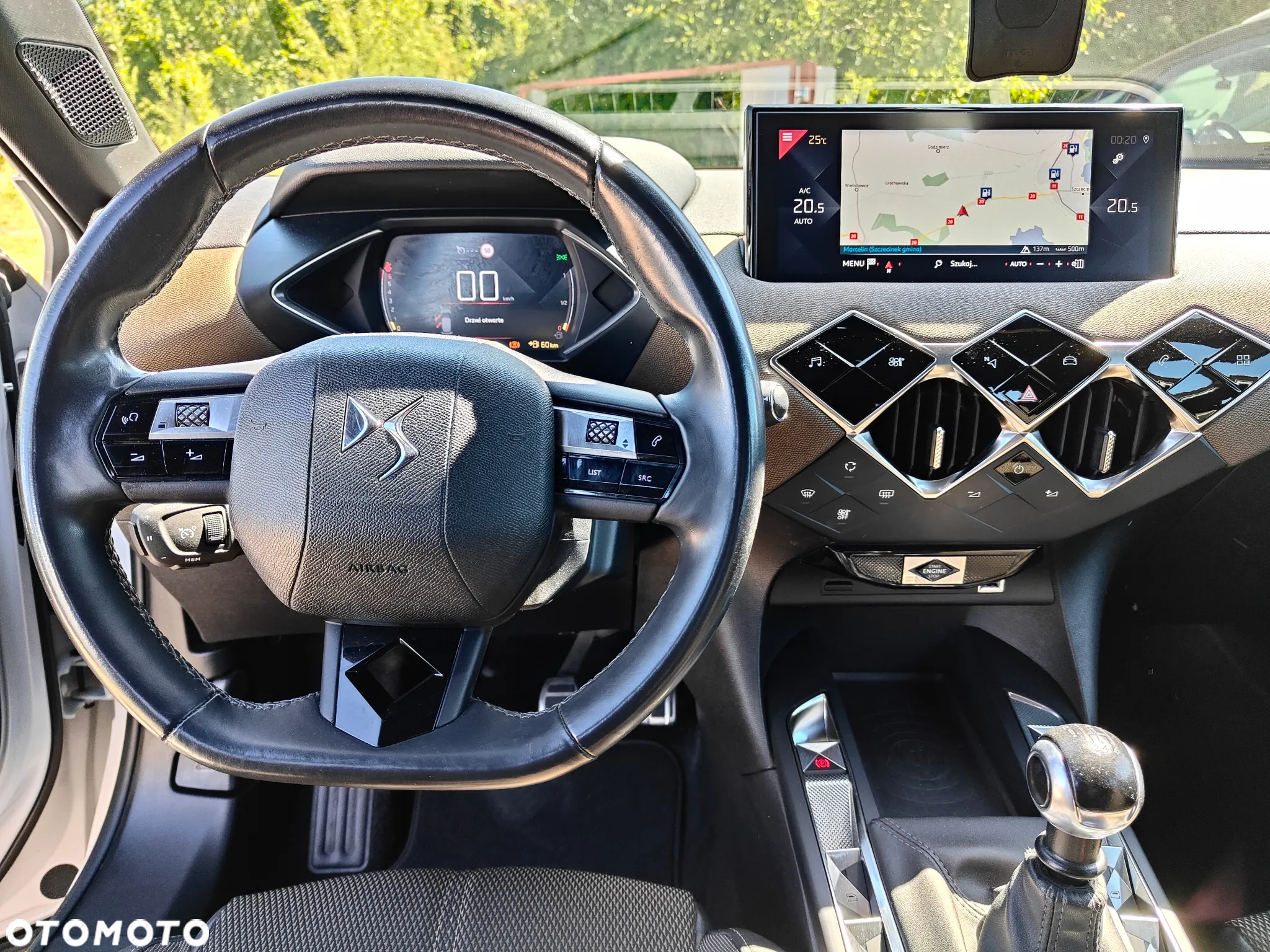 DS Automobiles DS 3 Crossback 1.2 PureTech So Chic - 10