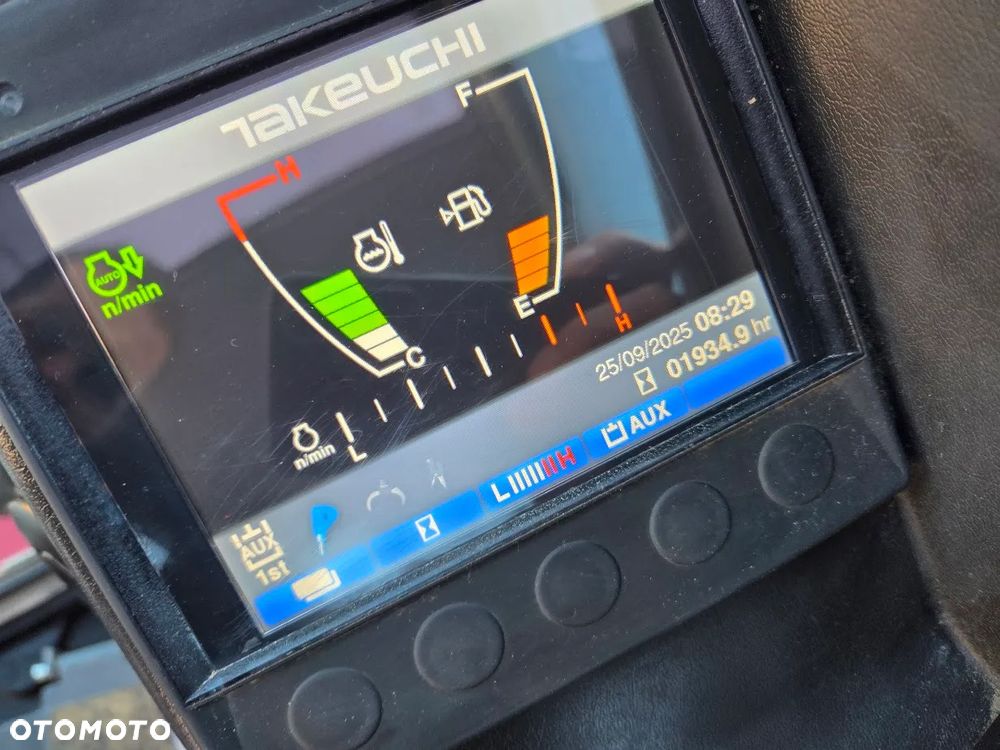 Takeuchi Koparka Gąsienicowa Takeuchi TB230 + Szybkozłącze Hydrauliczne - 11