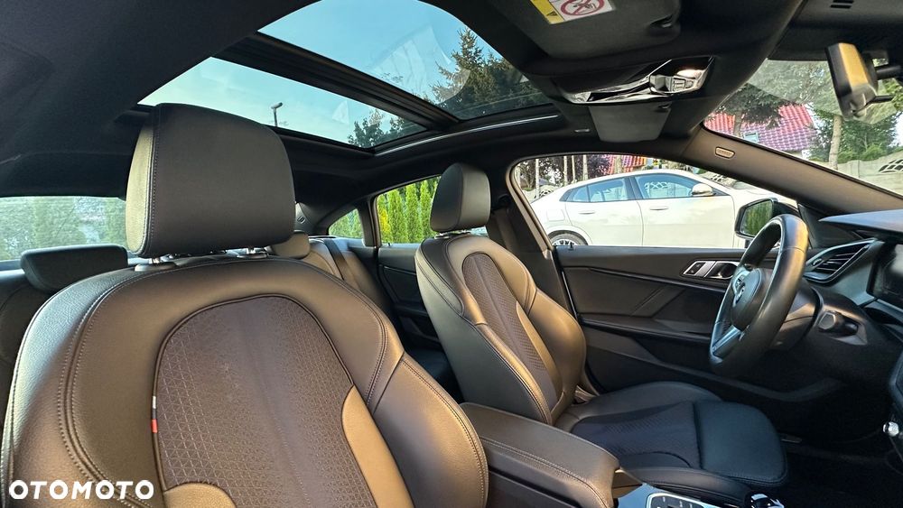BMW Seria 2 218i GT M Sport - 14