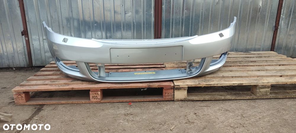 zderzak przód przedni skoda octavia ii 2 lift xenon 10.08-12.13r LF9E/9P LF8H/4K 9463/8X 9910/1Z LF5W/8X 9901/U9 9153/9J LF3K/8T 9202/4K F8L/2G 9154/5T 9156/8E 9151/F7 1026/9P 9102/1B 8151/8T 9598/3K F7V/U9 F7U/F7 9574/523 4403/Z3 9572/7A F8J/9J F7T/1B F5X/5T 9771/M2 9892/2L 6006 9150 F1G 4590/6D F5K/6D 9471/T8 F5S/T8 9155/8Y F5Y/8Y F5Q/8D 9462/8D 9596/M7 9573/7R F6N/9573 5301/4B F6K/7A F8D/3K 9599/1S F6L/1S 9157/2G F3H/M2 F3W/2L 9105/116 6226/F2 LF1F/F2 6225 F1E LF3X/X7 LF5A/Z5 9559/8B 9893/X7 4711/Z5 9510 F5B F7W/8B 9795 9392/F3Y F3Z 9907 9142/F1P 9005/F9B F9B 9898 9000 9597 9515 9594 9986/F5H F5H 9933/F5B 9592/L6 9978 9922/G5Z G5Z 9897 9390/F3Q F3Q 9087/F1Z F1Z 9697 9611/F6E F6E 9040 9527 9663/5Y 9693/7A 9639/F6V F6V 9694 9654 9695 9690/D6Q D6Q 9677/1S 9679/F6X F6X 9692/F6Y F6Y 9696 F6R PERLHELLGRAU 9084/F7Z F7Z 9213 F2B 9397 9311/F3F F3F 9395 9394 9312/F3E 9391/F3Z 9323/320 9396 9452/3U F8K/3U 9111 9791 F7X 9498/F4Y F4Y 9172/F1K F1K 9499/F4Z F1P 9124 9161/132 9125 9152/F1D F1D LA7W/8E LQ5X/G0 LW5Q/0F 9474/0F LF8Z/4L LQ5W/H3 LF6Z/P7 9205/8S F1U/8S 9772/0H LF2U/0H LF9R LF7Y LC9Z LF8J 9756 lf7w 9460 - 1