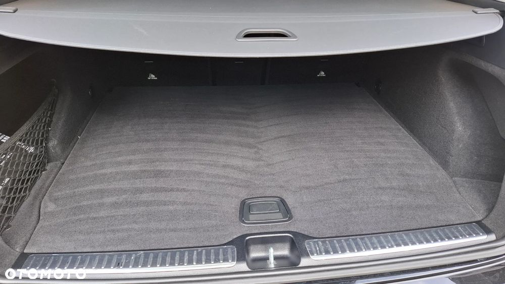 Mercedes-Benz GLC - 9