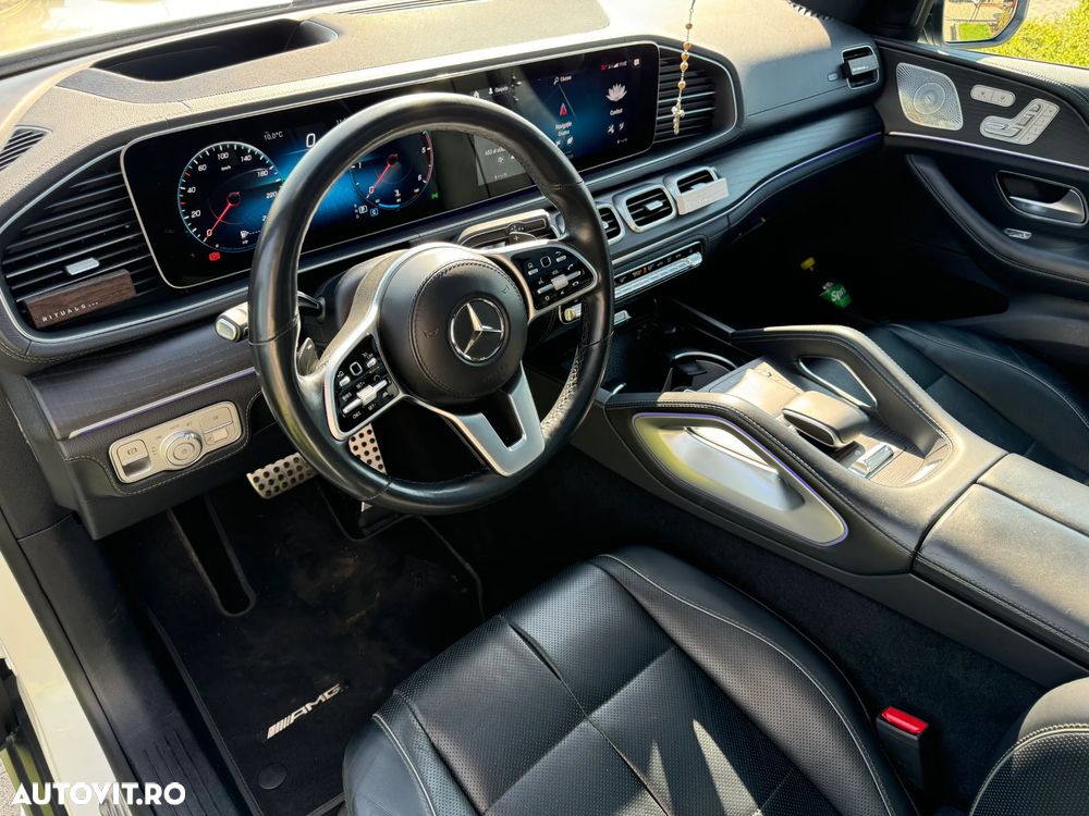 Mercedes-Benz GLS - 11