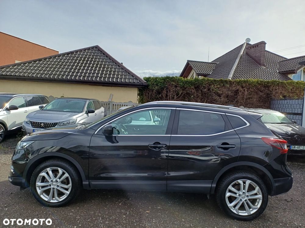 Nissan Qashqai 1.3 DIG-T N-Connecta DCT - 4