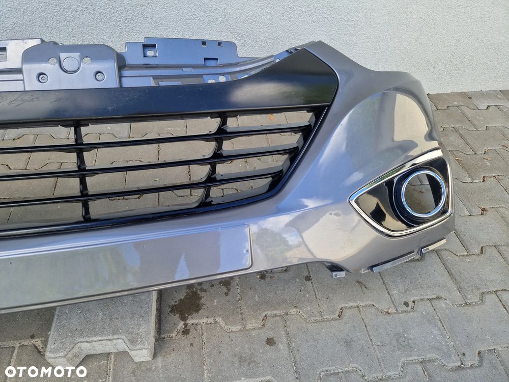Zderzak Hyundai ix35 bez dziur - 4