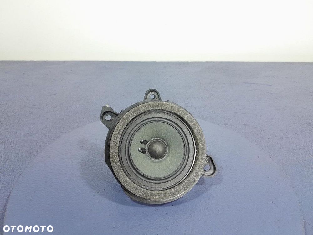 MERCEDES A W177 GŁOŚNIK DRZWI TYŁ TYLNY PRAWY A2478201400 - 1