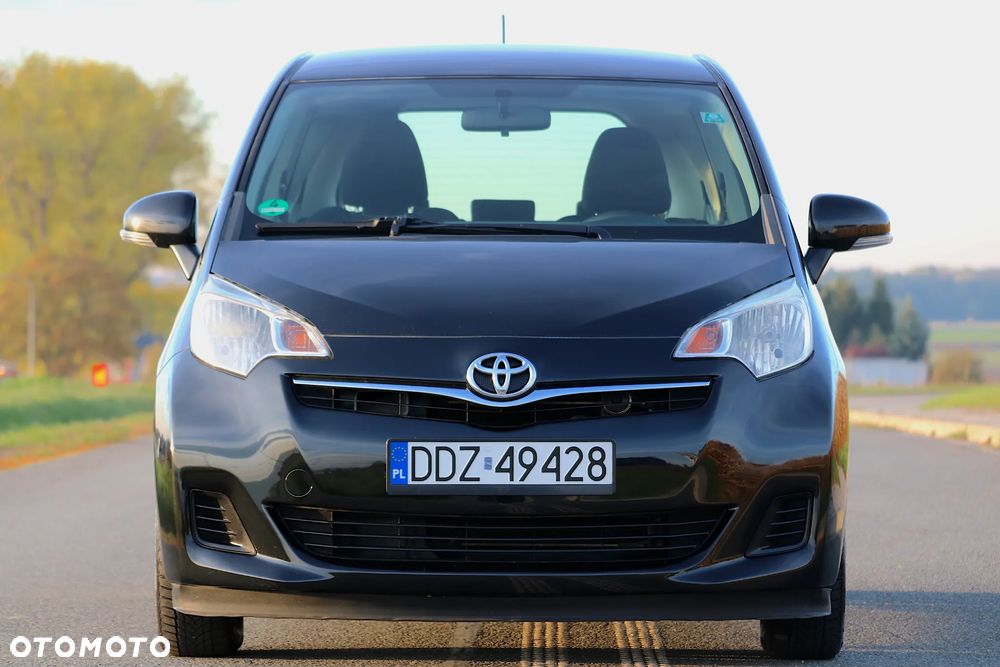 Toyota Verso S 1.33 Premium - 20