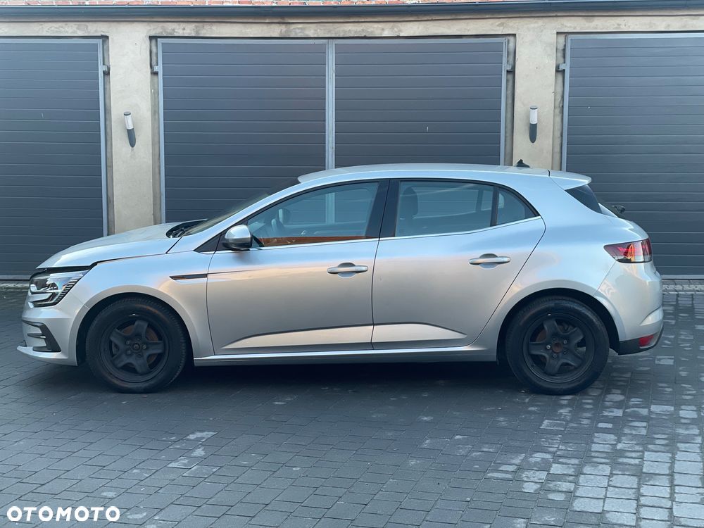 Renault Megane BLUE dCi 115 BOSE EDITION - 11
