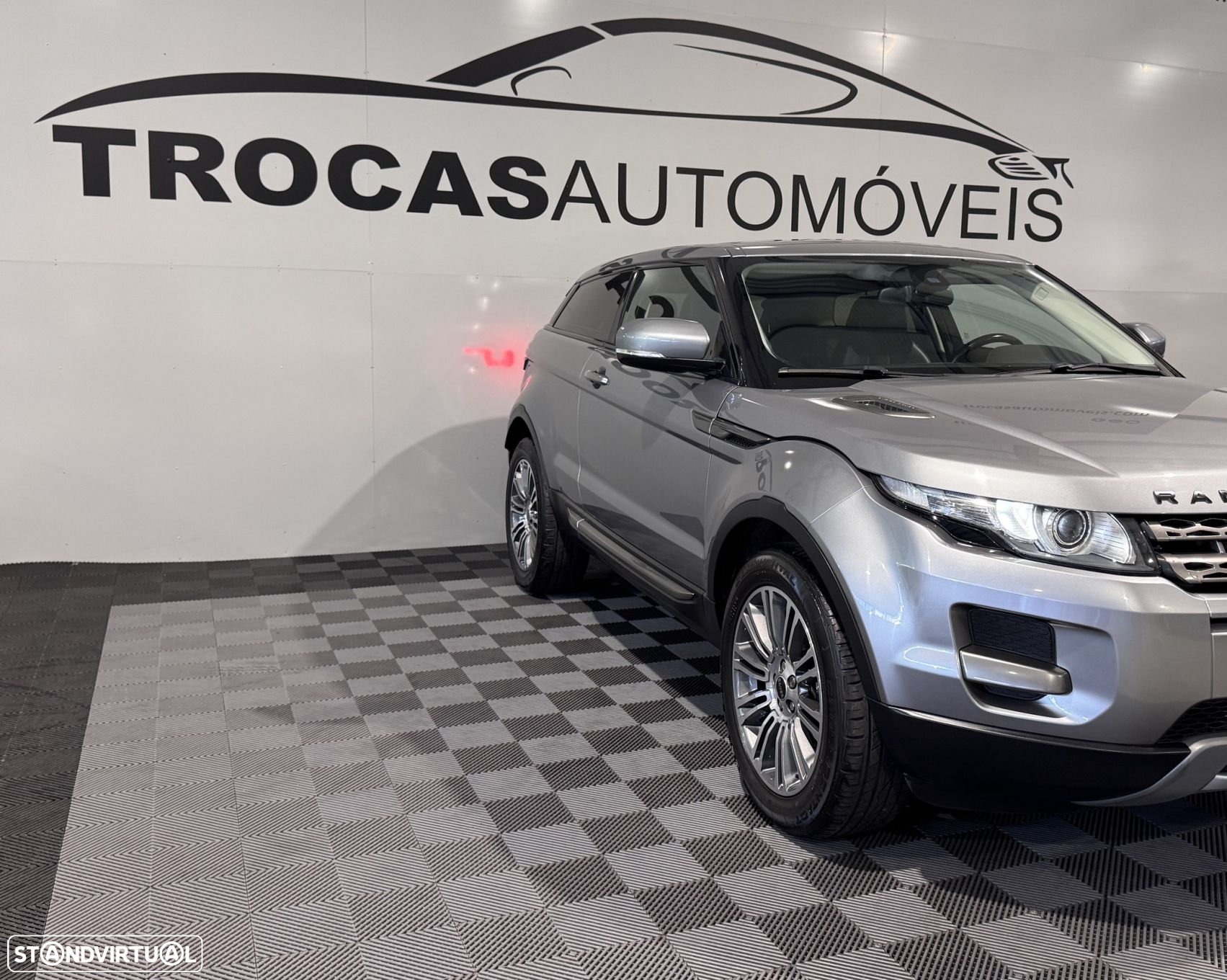 Land Rover Range Rover Evoque Coupe SD4 Pure - 9