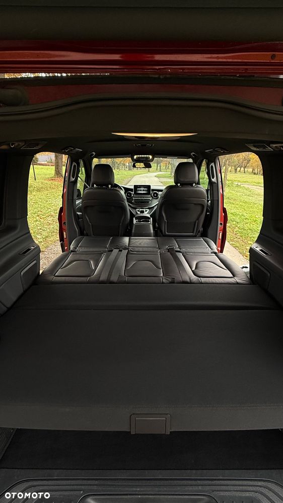 Mercedes-Benz Klasa V - 19