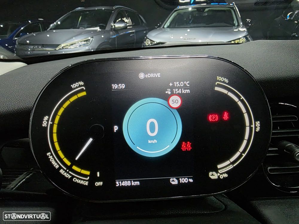 MINI 3 Portas Cooper SE Premium Extra Essential - 49