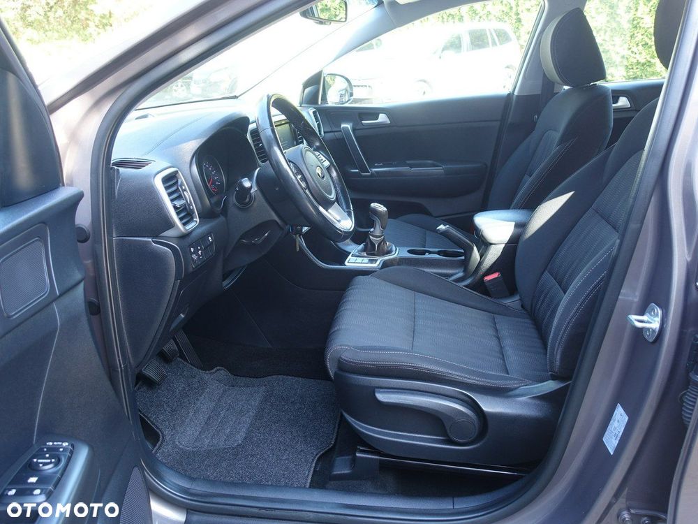 Kia Sportage 1.6 GDI L 2WD - 9