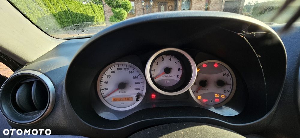 Toyota RAV4 - 6