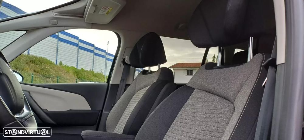 Citroën Grand C4 Spacetourer - 30