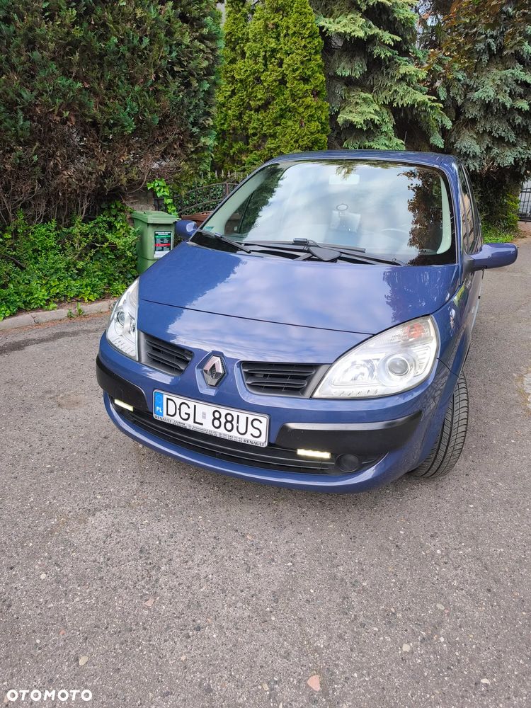 Renault Scenic 1.5 dCi Authentique - 3