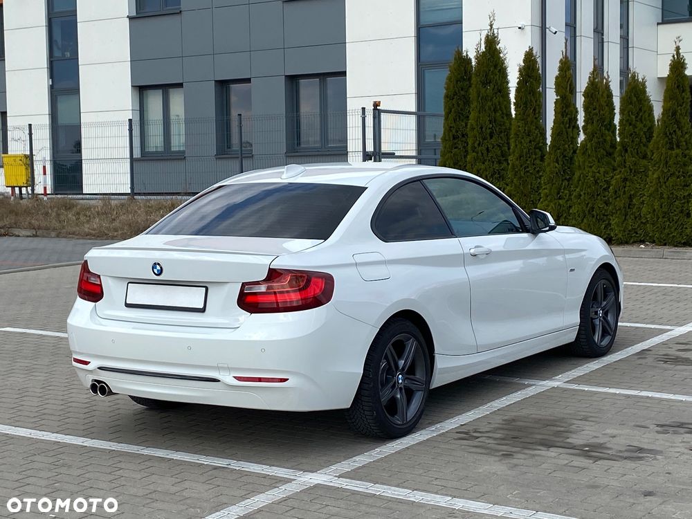 BMW Seria 2 225d Coupe Sport Line - 4