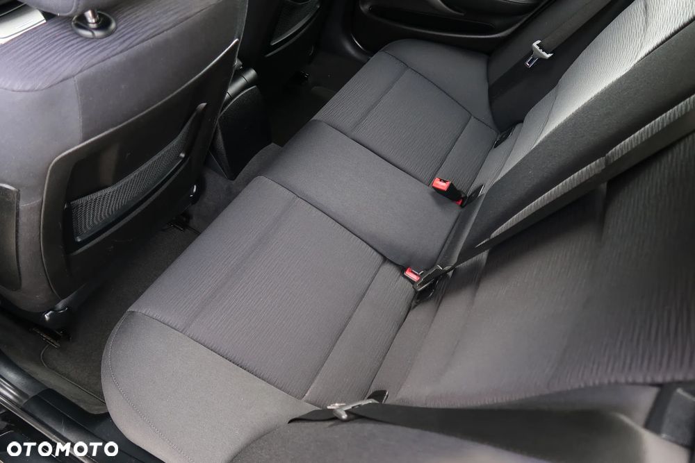 BMW Seria 1 116i - 20