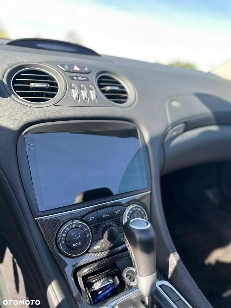 Mercedes-Benz SL 63 AMG SPEEDSHIFT MCT - 18