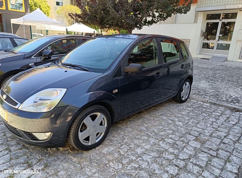 Ford Fiesta 1.4 TDCI Ambiente - 3