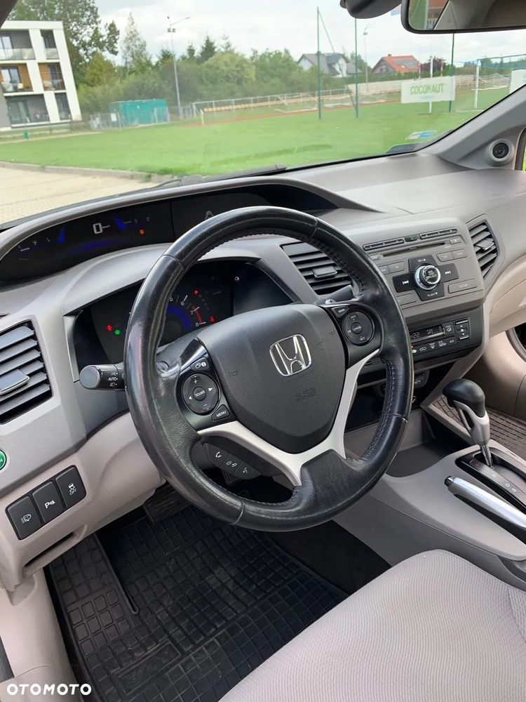Honda Civic 1.8 Executive - 3