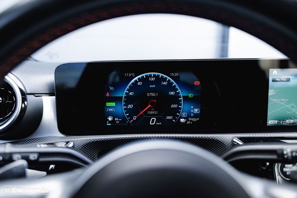 Mercedes-Benz A 250 e AMG Line - 55