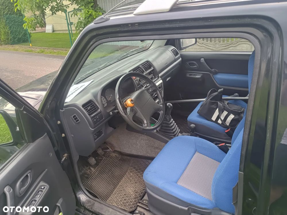 Suzuki Jimny 1.3 - 5