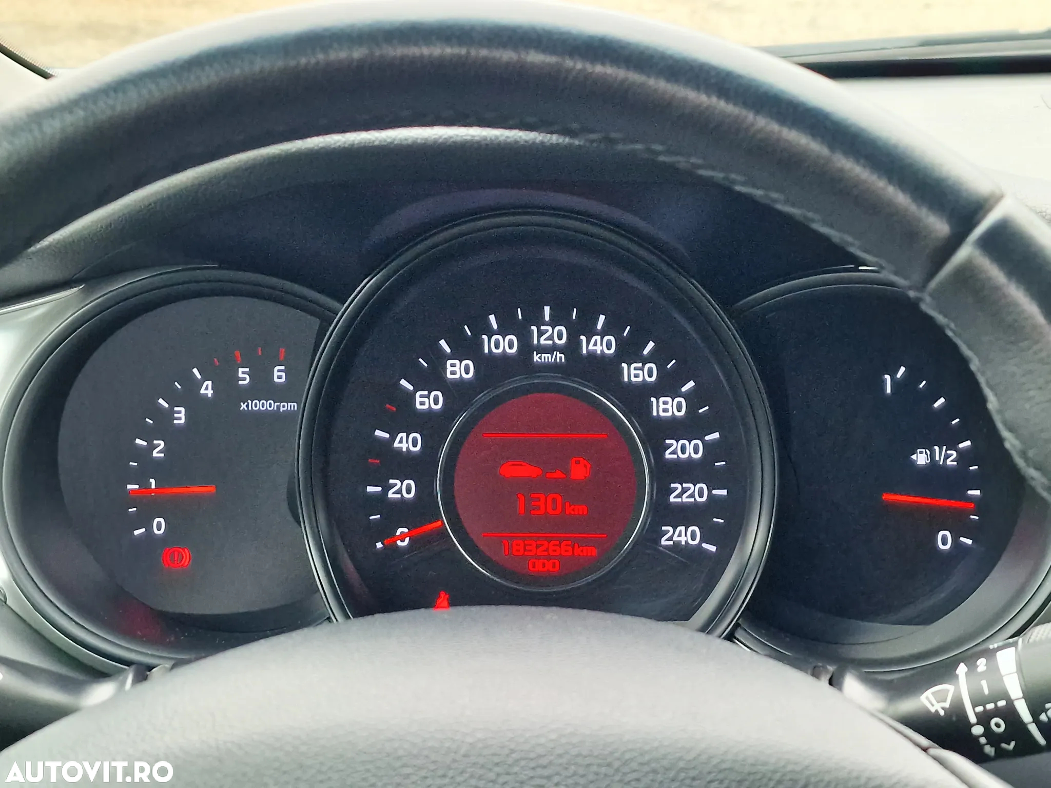 Kia Ceed 1.4 CRDi 90 SW Vision - 9
