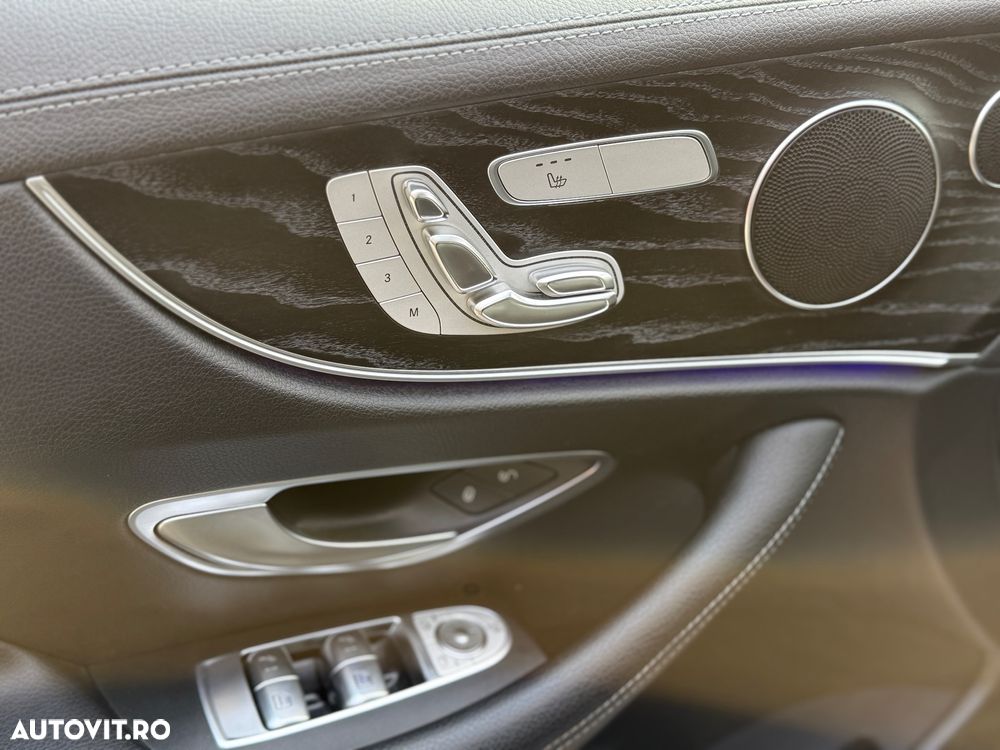 Mercedes-Benz E 450 Coupe 4MATIC Aut. - 11