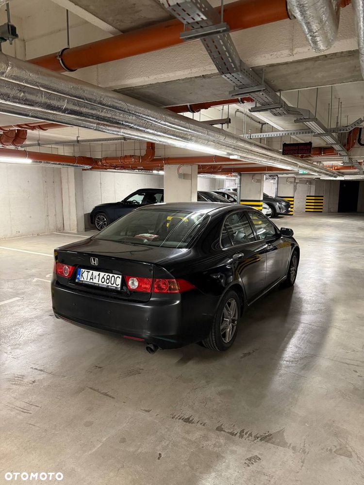 Honda Accord - 8
